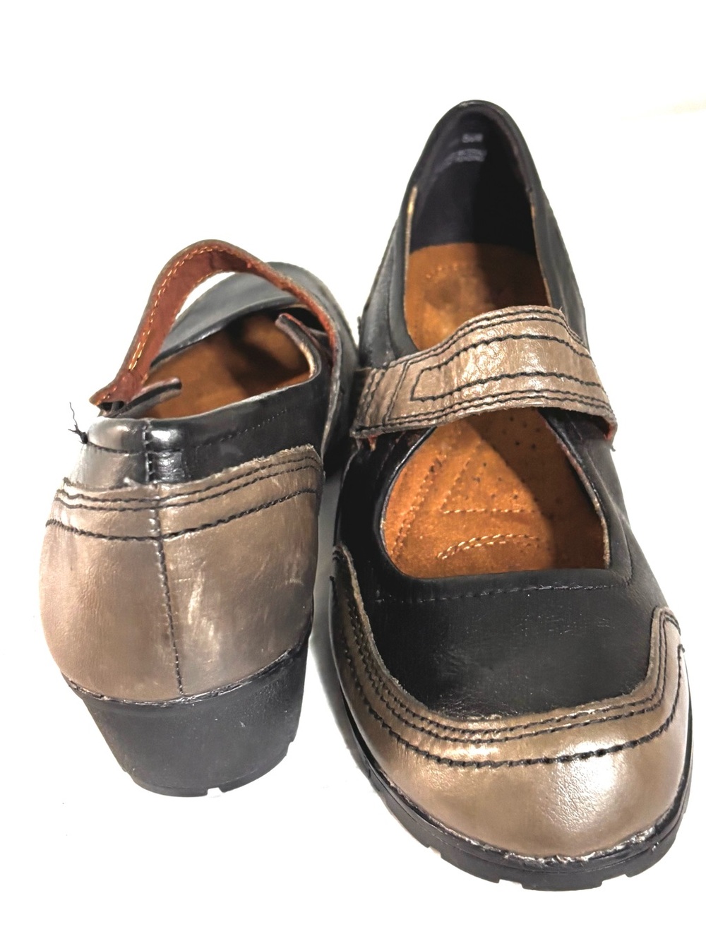 Naturalizer HOLLACE Mary Jane
Comfort Leather Shoes GREY GOLD
8.5 M Slide-on